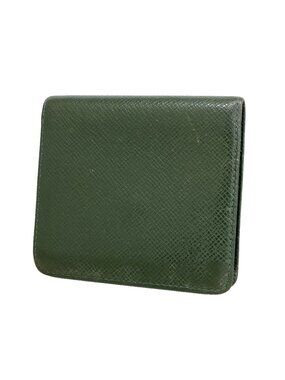 Louis Vuitton Wallet Taiga Portefeuille Credit Epi Sea